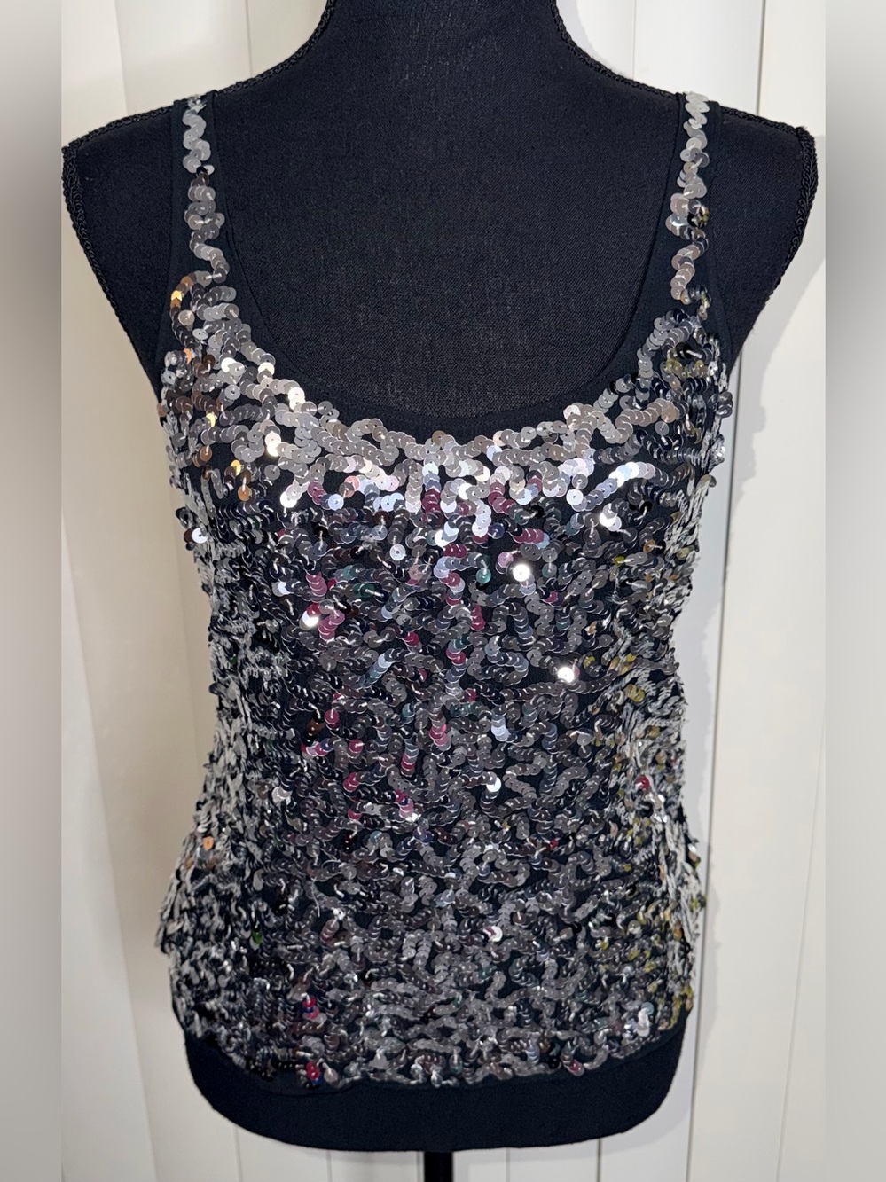 Gianni Bini Sequin Tank Top Womens Camisole Side Zip Black & Silver Party Size 6